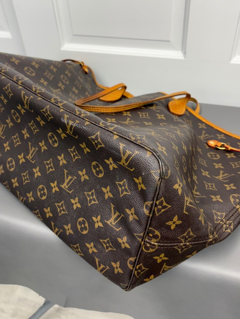 Louis Vuitton Neverfull GM Monogram Canvas - Picture 8 of 13